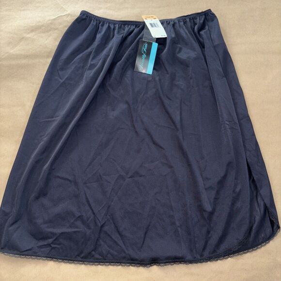 Vanity Fair Half Slip Womens Size XL Black Nylon Lace Trim Side Slit 24” - Picture 1 of 5